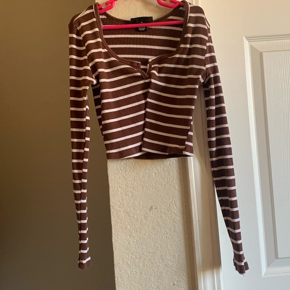 Medium Brown White Crop Top Long Sleeve
